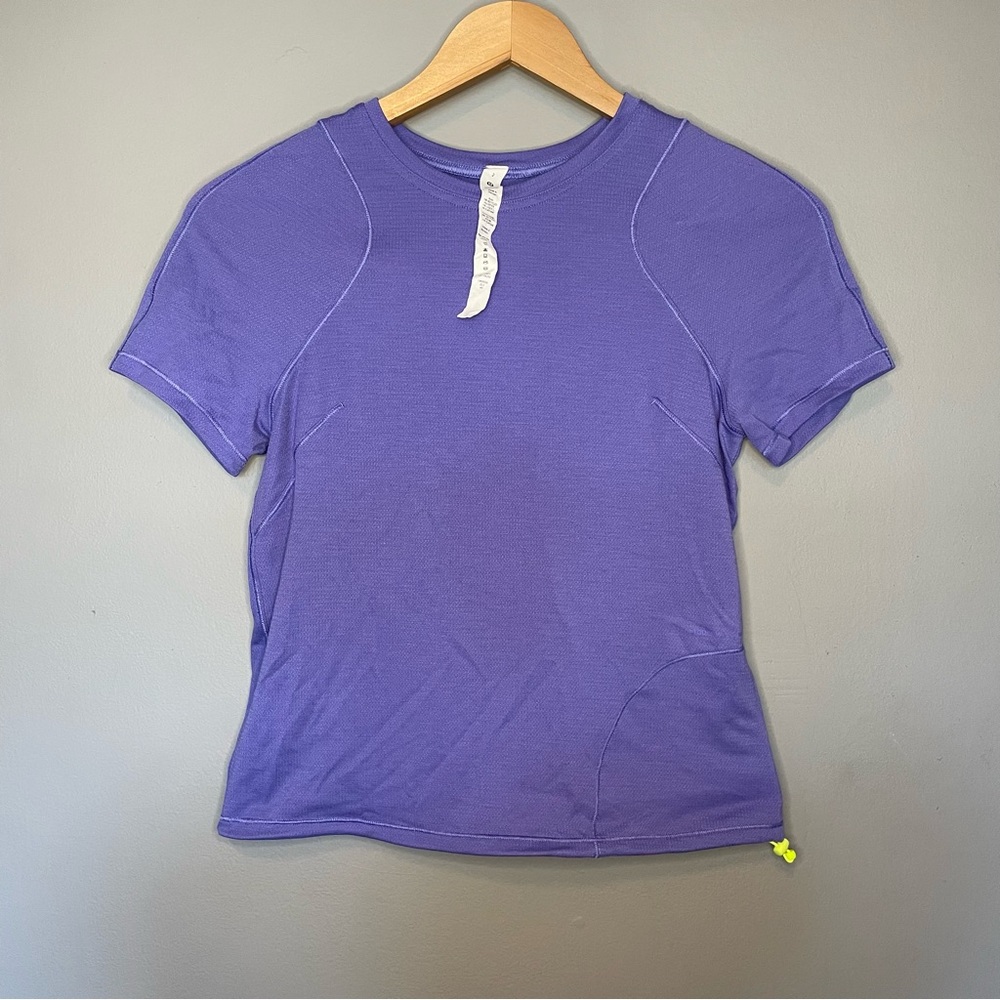 Lululemon Tee